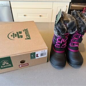 Kamik Snowangel winter boots, size 9